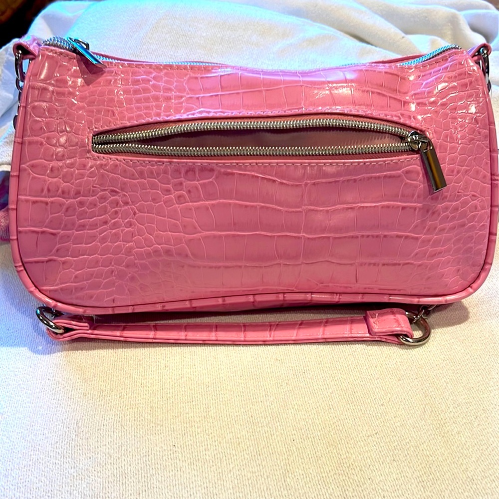 No boundaries pink handbag